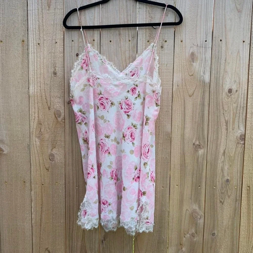 N/A vintage lacey